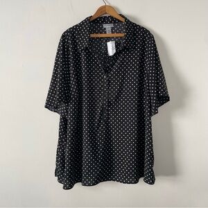 NWT New Catherines Black and White Star Print Short Sleeve Blouse Top Size 2X